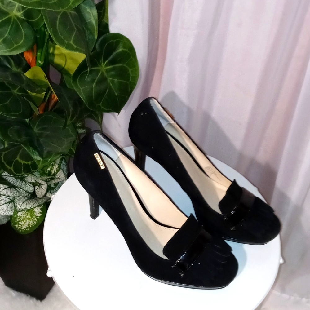Women's high-heeled shoes.